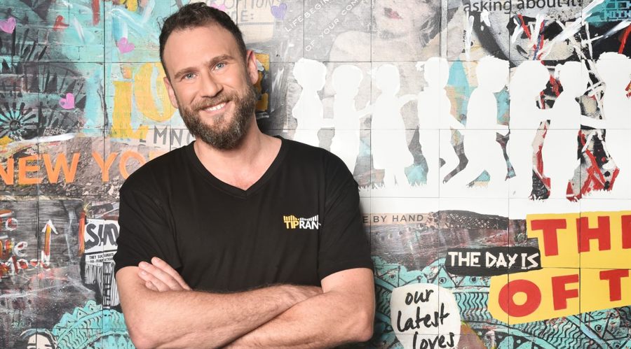 Arista Networks(ANET.US) Q2业绩亮眼 股价激增 大行纷纷上调目标价