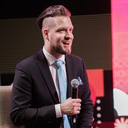 港南区博易特智能家居产业园设备安装进入冲刺阶段